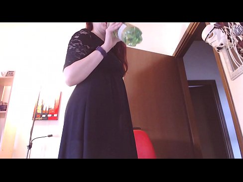 ❤️ Um escravo submisso que ama calcinhas sujas e luxuriosas é forçado a se masturbar depois de assistir a este vídeo! ️❌ Porno em pt-br.bladesoul.top ❌️