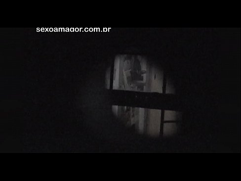 ❤️ Lourinho é secretamente filmado por um voyeur de bairro escondido atrás de tijolos ocos ️❌ Porno em pt-br.bladesoul.top ❌️